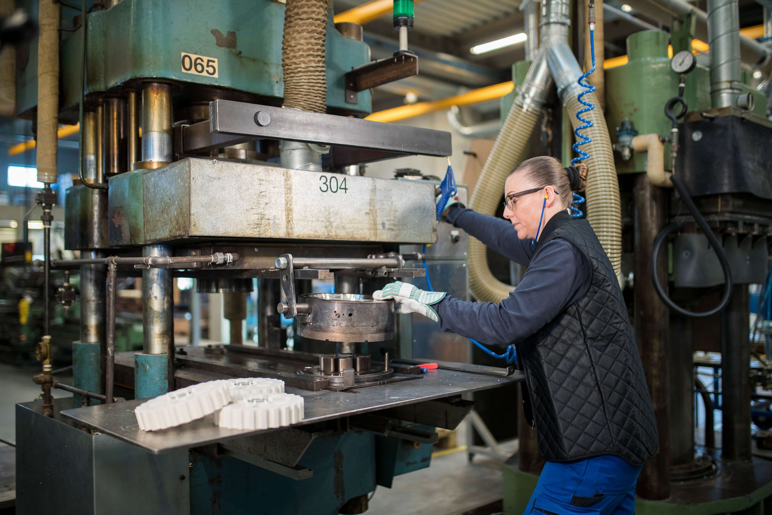 Produktion af Vulkaniseret gummi | Dansk Gummi Industri